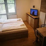 דירה Apartma Sungarden *