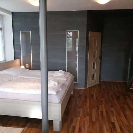 Apartma Sungarden ליברץ