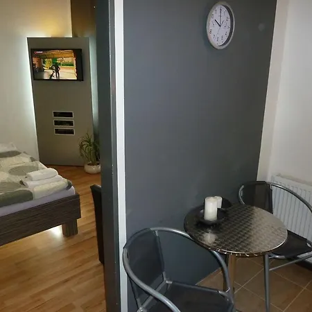Apartma Sungarden * ליברץ
